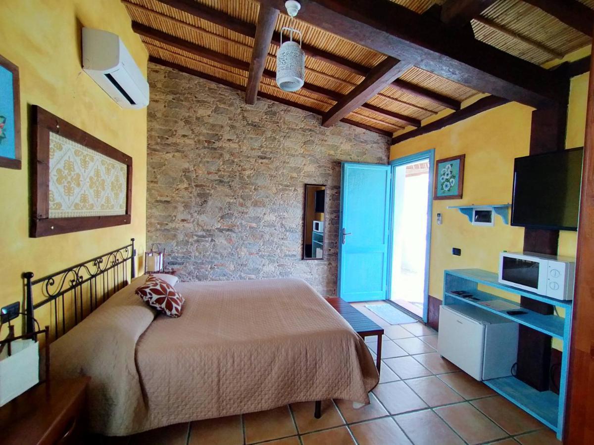 Guest house Sa Corti De Sa Perda 3*